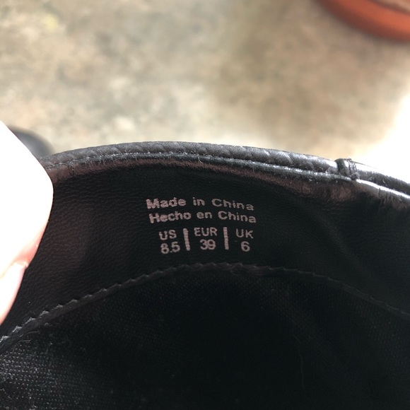 Spring booties in black - Picture 5 of 5